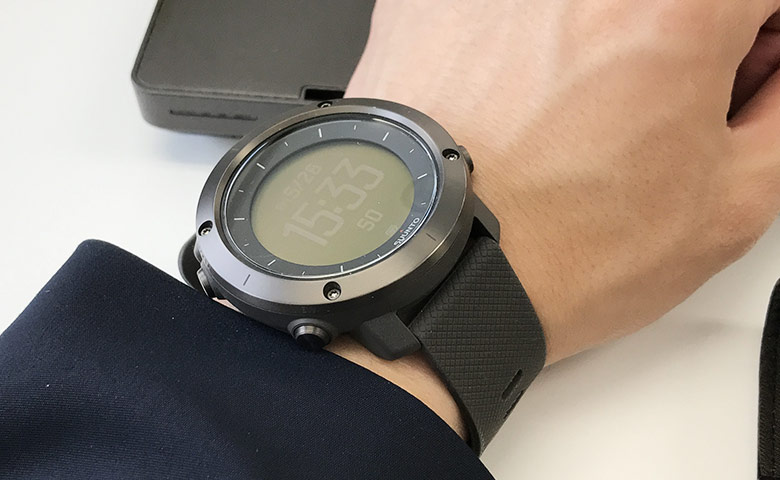 SUUNTO Traverse Graphite